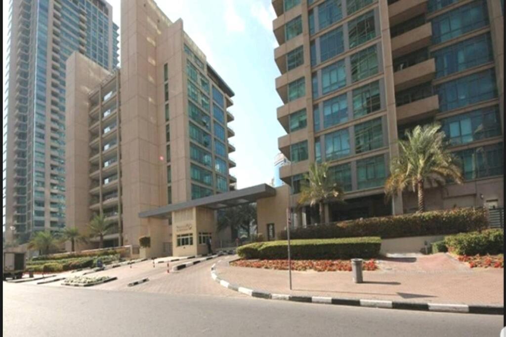 Dubai Marina 1 Bedroom Apt. Walking Distance Jbr. Eksteriør bilde