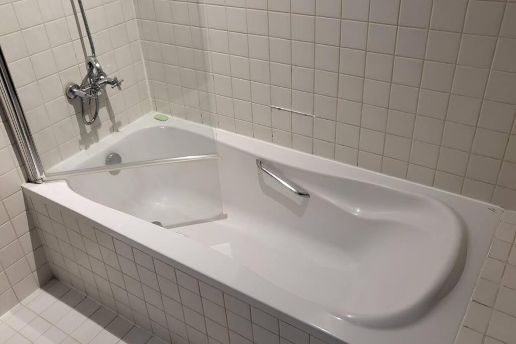 Dubai Marina 1 Bedroom Apt. Walking Distance Jbr. Eksteriør bilde