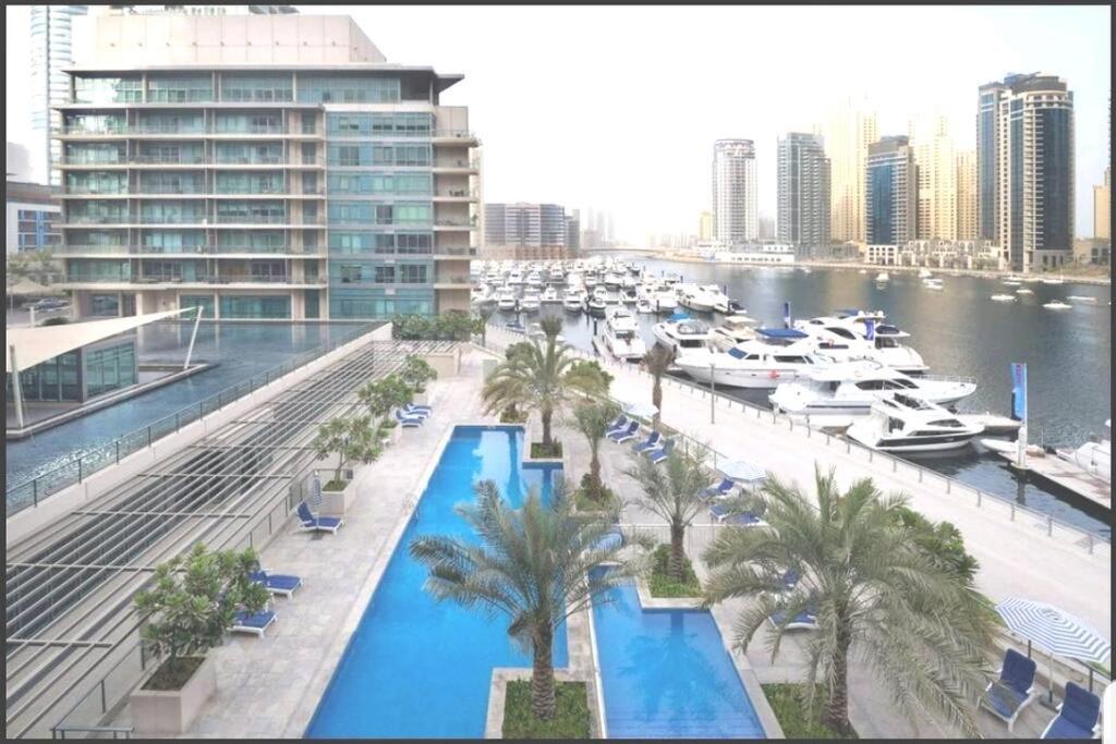 Dubai Marina 1 Bedroom Apt. Walking Distance Jbr. Eksteriør bilde